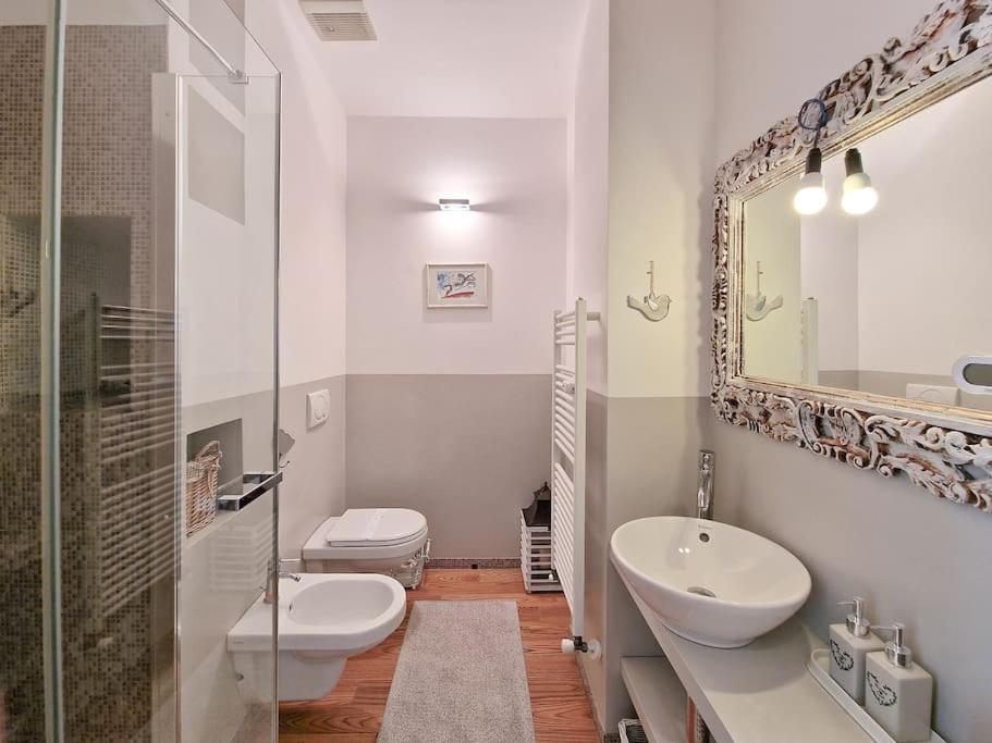 Apartamento Charme On The River - City Center Verona Exterior foto