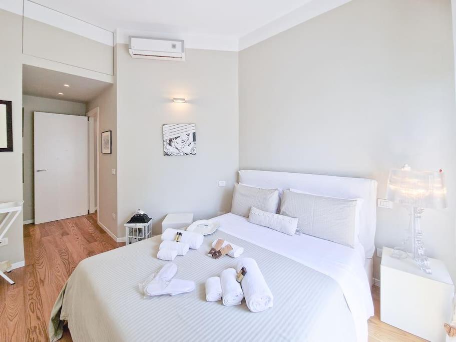 Apartamento Charme On The River - City Center Verona Exterior foto