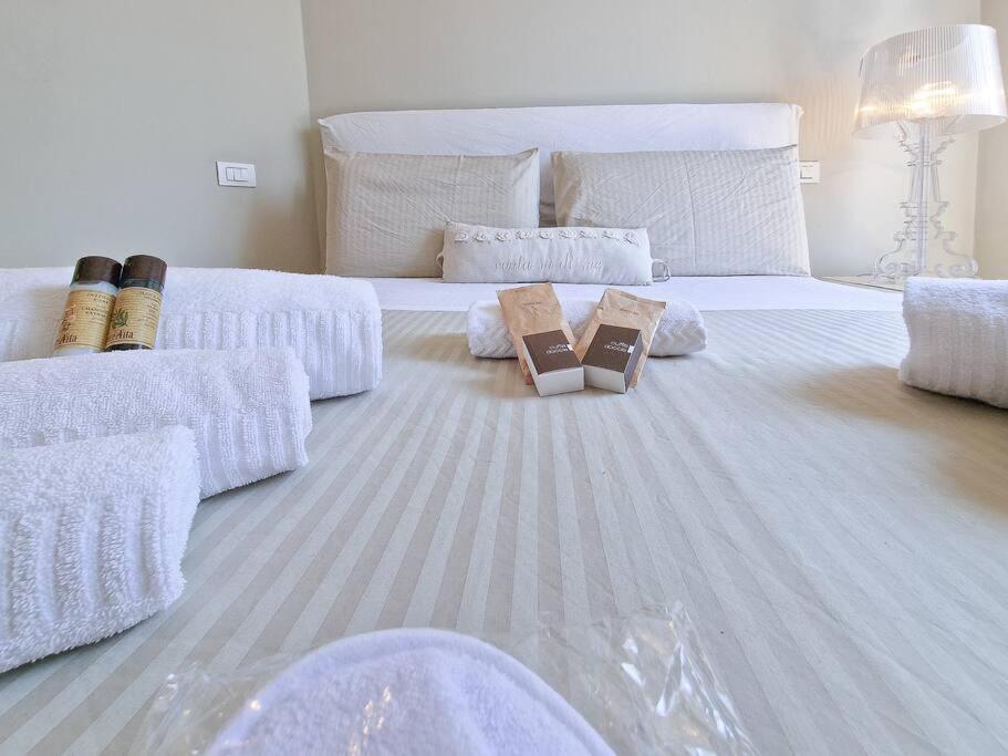 Apartamento Charme On The River - City Center Verona Exterior foto